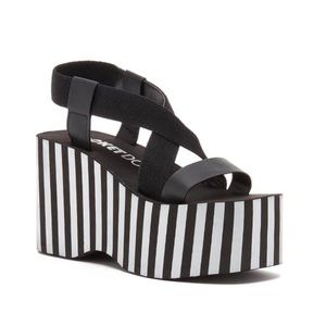 Rocketdog Bayer Metallic Stripe Platform